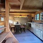 A Charming Alpine Chalet * Ensex